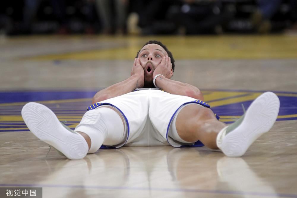 在足球转会 在足球转会