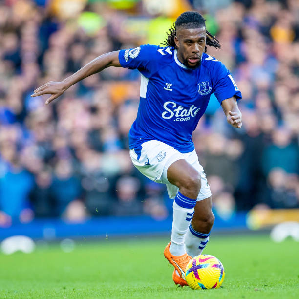 隊在競技層 隊在競技層