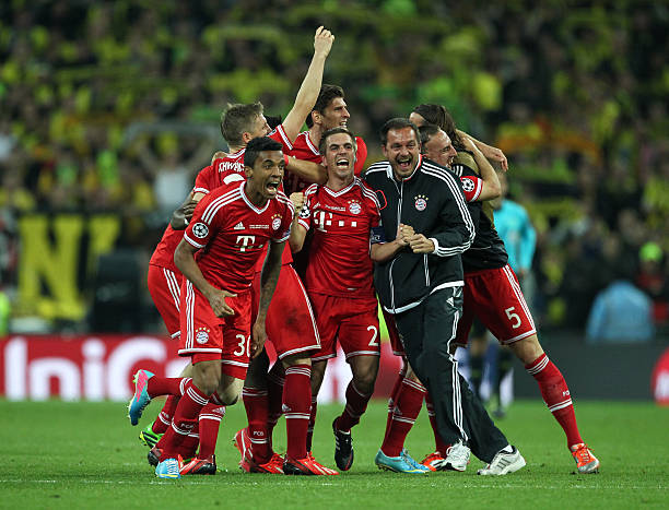 在西班牙足 在西班牙足